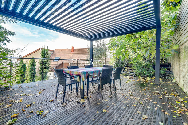 Maison contemporaine - 141 m² - 7 pièces