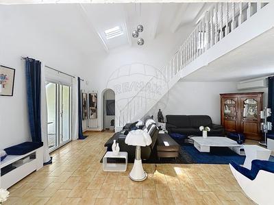 Maison - 157 m² - 6 pièces