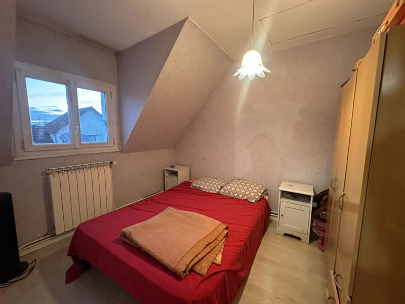 Maison - 139 m² - 7 pièces