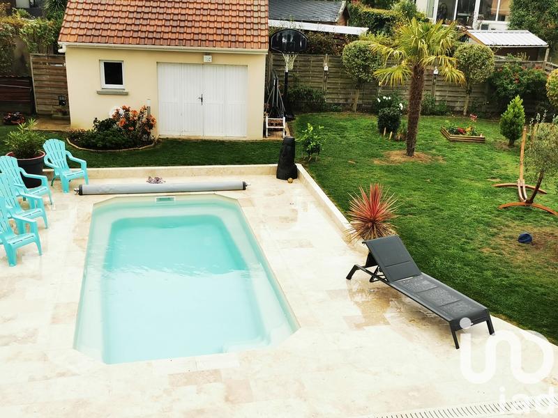 Maison - 95 m² - 6 pièces