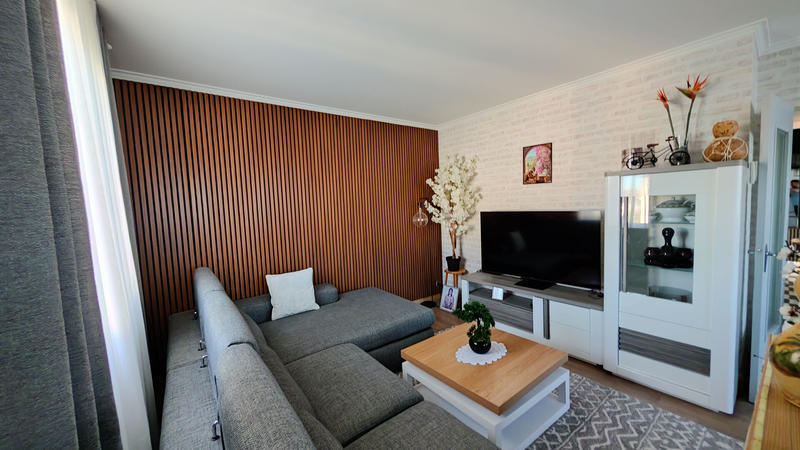 Maison - 92 m² - 4 pièces