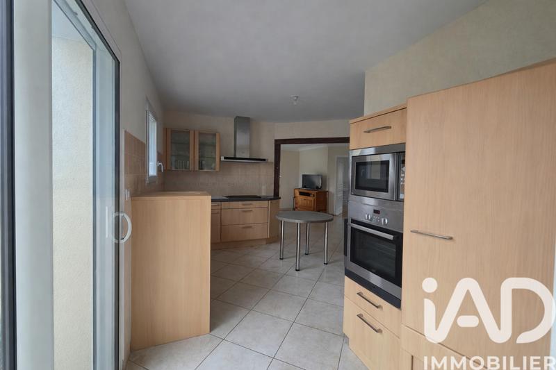Maison - 94 m² - 4 pièces