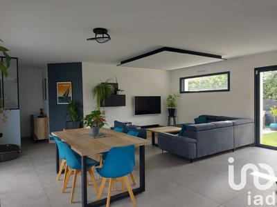 Maison - 125 m² - 5 pièces