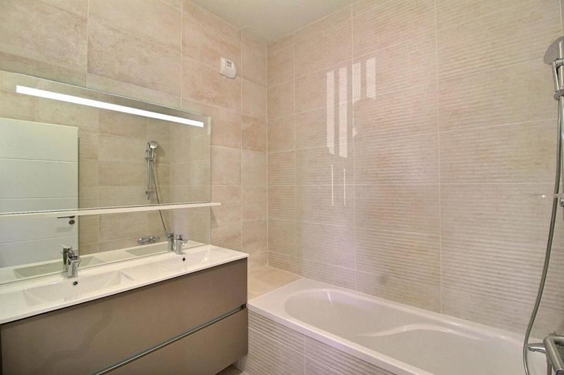 Appartement - 102 m² - 4 pièces