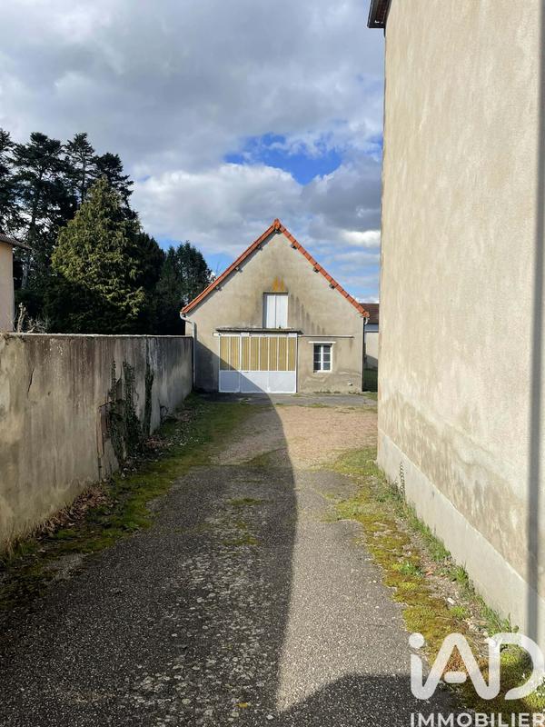 Maison - 182 m² - 10 pièces