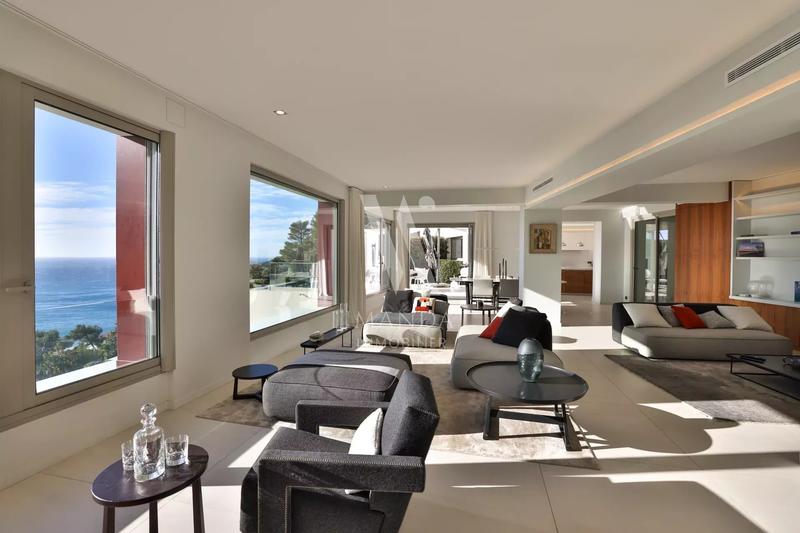 Villa - 440 m² - 8 pièces