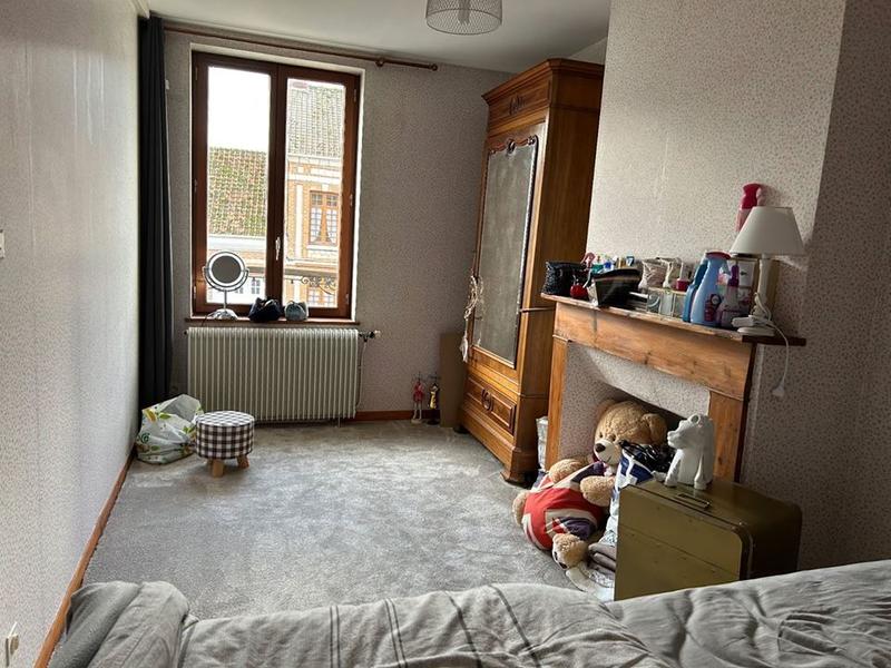 Maison traditionnelle - 137 m² - 7 pièces