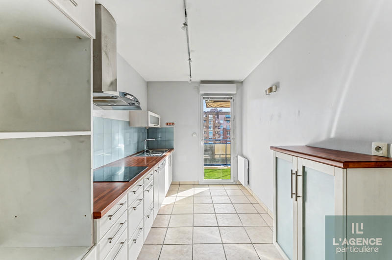 Appartement - 100 m² - 3 pièces