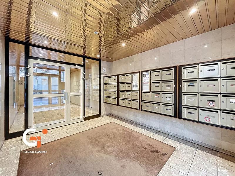 Appartement - 105 m² - 5 pièces