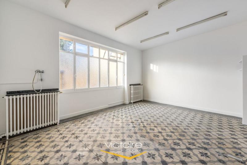 Maison - 104 m² - 5 pièces