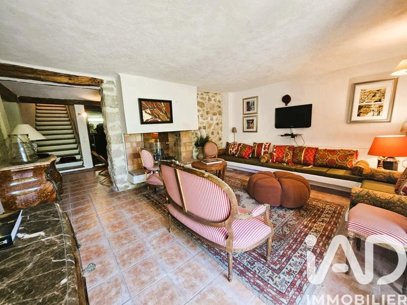 Bastide - 260 m² - 9 pièces