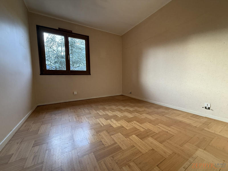 Villa - 105 m² - 5 pièces