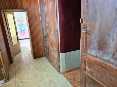 Maison - 250 m² - 7 pièces