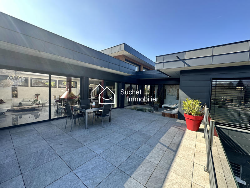 Local commercial - 400 m² - 10 pièces