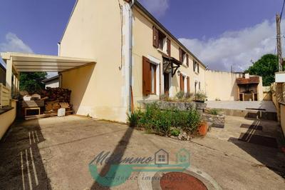 Maison - 108 m² - 7 pièces