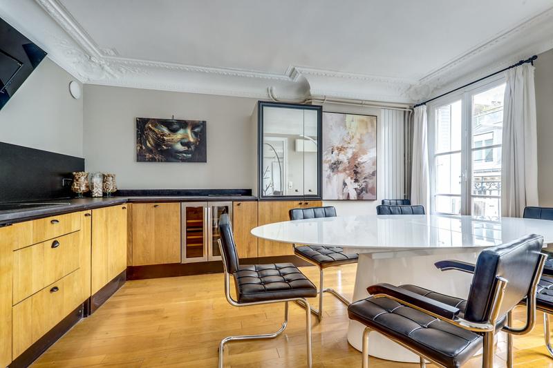 Appartement - 85 m² - 3 pièces