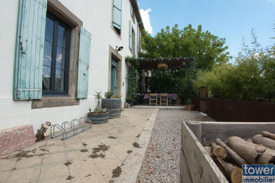 Maison de village - 320 m² - 9 pièces