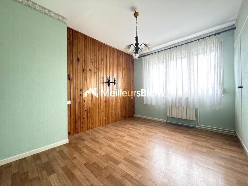 Propriété - 84 m² - 4 pièces
