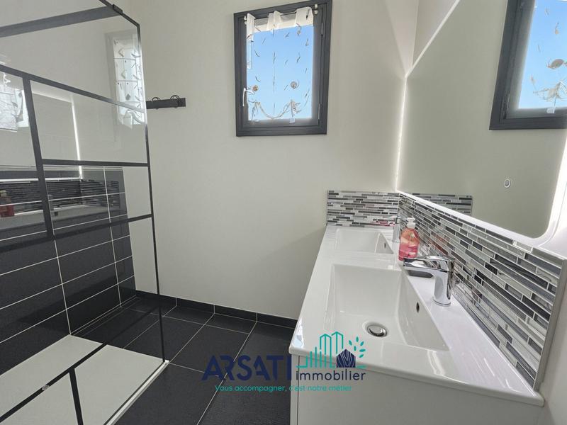 Maison contemporaine - 90 m² - 5 pièces