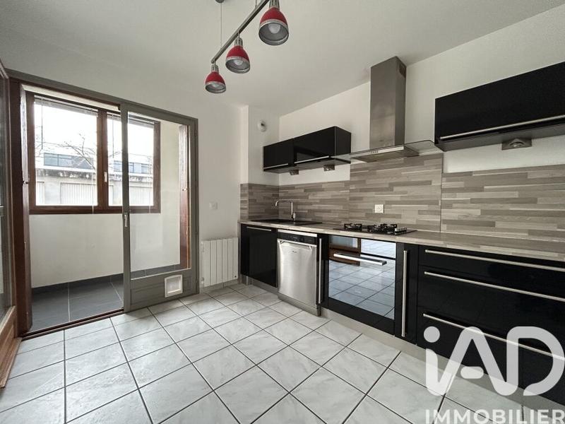 Appartement - 79 m² - 4 pièces