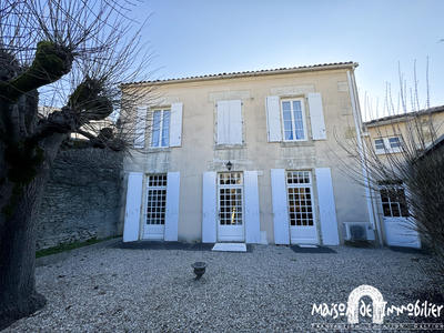 Maison - 157 m² - 6 pièces
