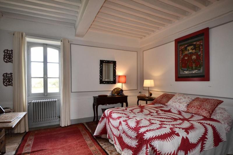 Maison - 432 m² - 14 pièces