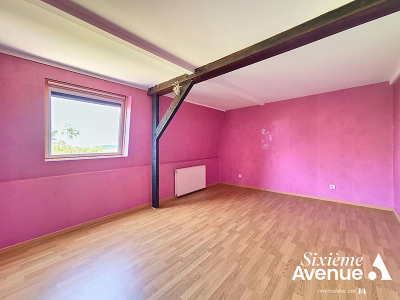 Maison - 265 m² - 6 pièces