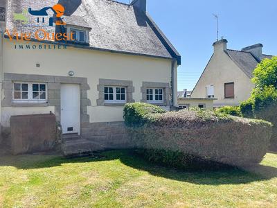 Maison - 99 m² - 4 pièces