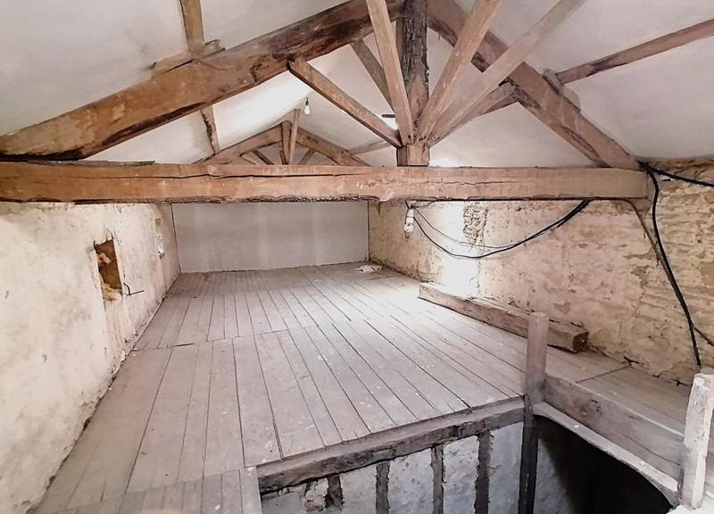 Maison de village - 90 m² - 3 pièces