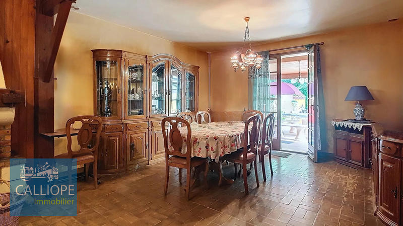 Maison - 143 m² - 6 pièces