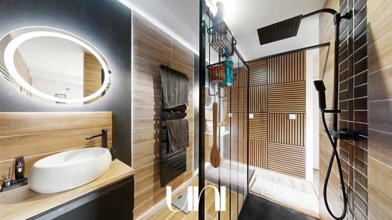 Maison - 137 m² - 5 pièces