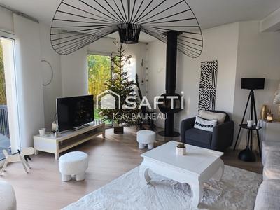 Maison - 105 m² - 4 pièces