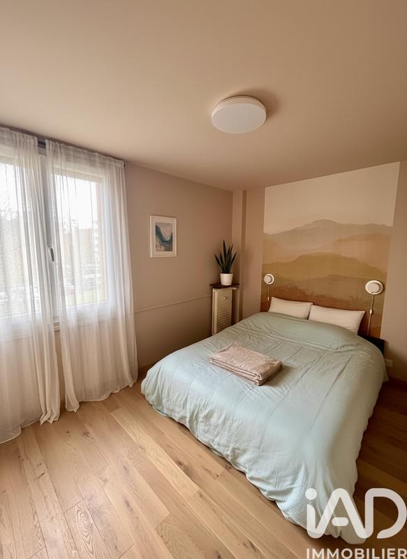 Appartement - 85 m² - 5 pièces