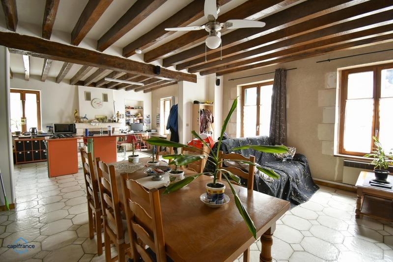 Maison - 264 m² - 11 pièces