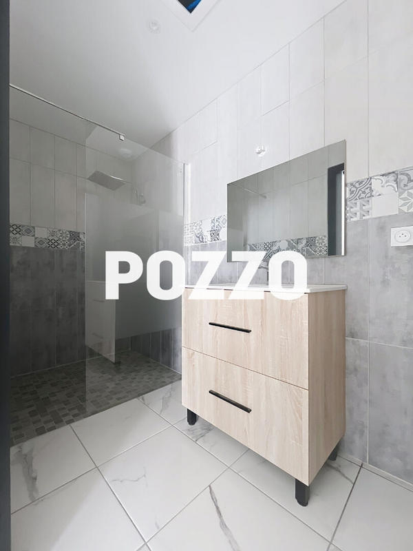 Maison - 161 m² - 5 pièces