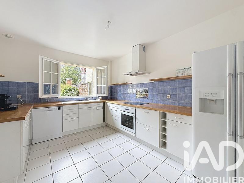 Maison - 141 m² - 6 pièces