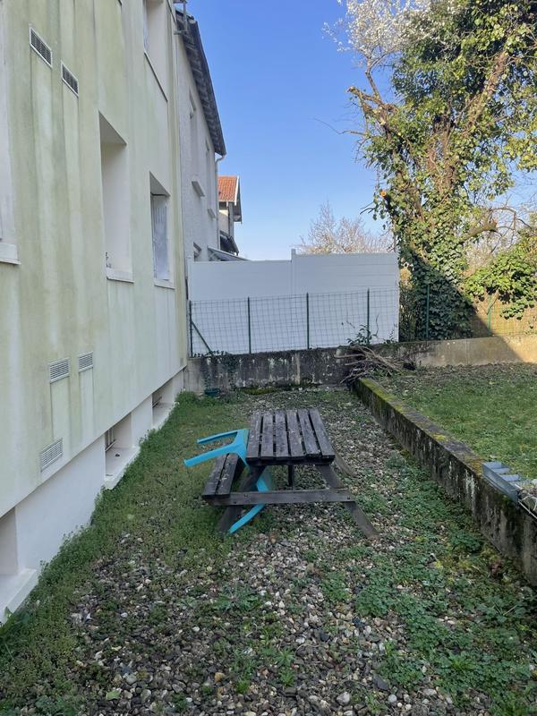 Appartement - 75 m² - 3 pièces