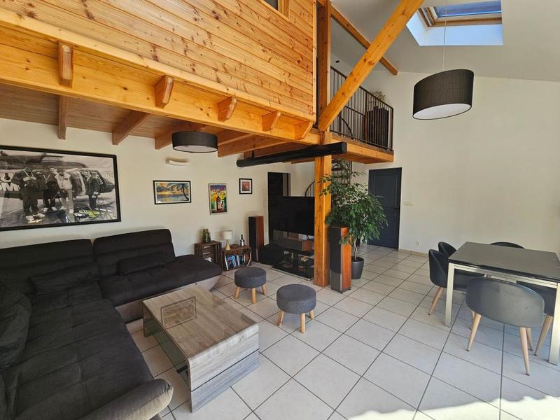 Maison - 124 m² - 5 pièces