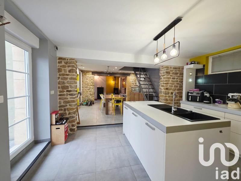 Maison de ville - 195 m² - 7 pièces