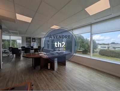 Bureau - 864 m²