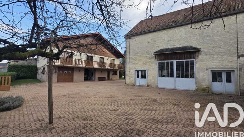 Maison - 163 m² - 7 pièces