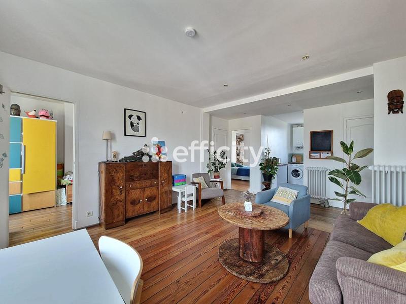 Appartement - 64 m² - 3 pièces