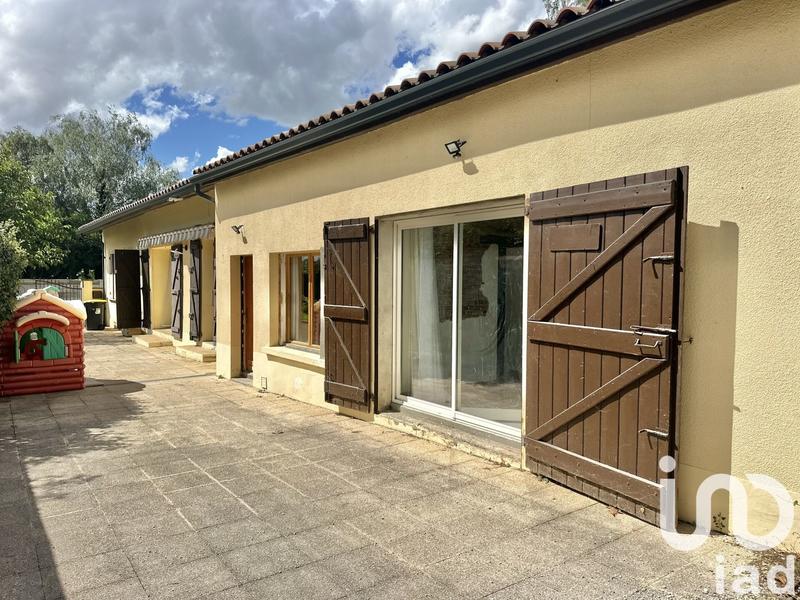 Maison - 185 m² - 10 pièces