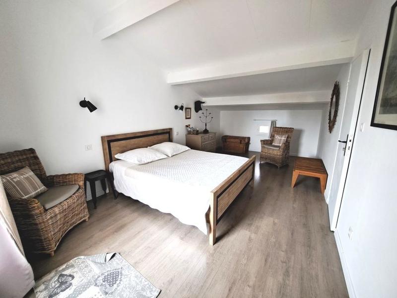 Maison - 170 m² - 7 pièces