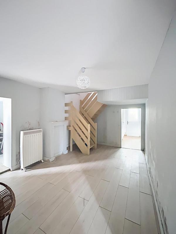 Maison - 91 m² - 5 pièces