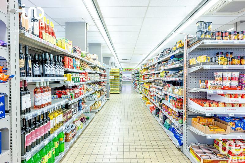 Local commercial - 2 000 m²