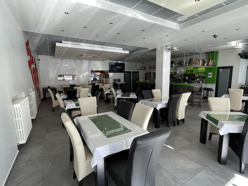 Local commercial - 180 m²