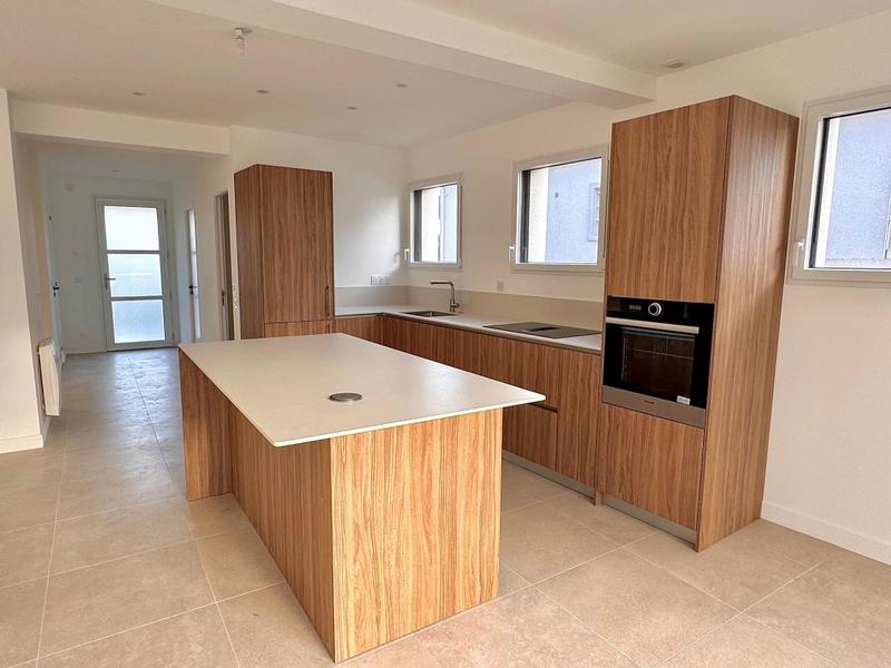 Maison - 155 m² - 5 pièces