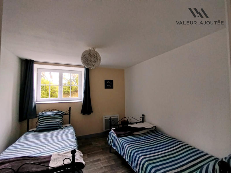 Maison - 138 m² - 7 pièces