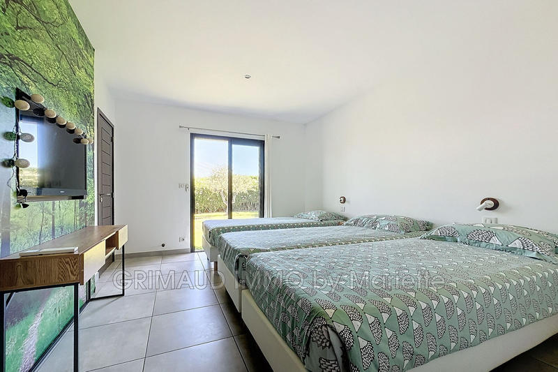 Villa - 180 m² - 6 pièces